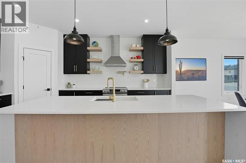 518 Hamm Crescent, Saskatoon, SK - Indoor Photo Showing Kitchen