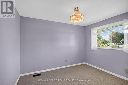 Bedroom - 1264 Morrison Drive, Ottawa, ON - Indoor Photo Showing Other Room