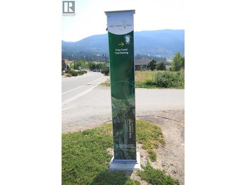 7005/7013 Manning Place, Vernon, BC -  With View
