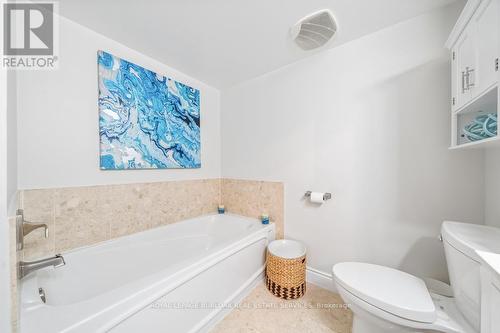 1101 - 442 Maple Avenue, Burlington, ON - Indoor Photo Showing Bathroom