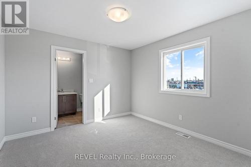 210 Wellandvale Drive, Welland (N. Welland), ON - Indoor Photo Showing Other Room