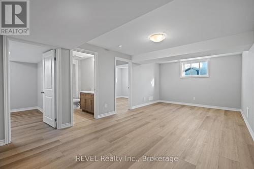 210 Wellandvale Drive, Welland (N. Welland), ON - Indoor Photo Showing Other Room