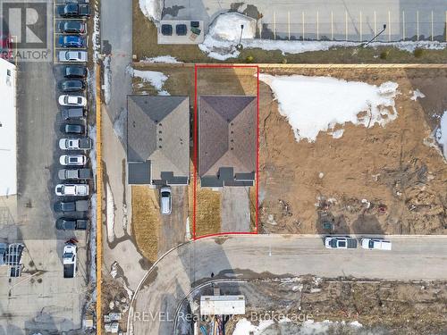 210 Wellandvale Drive, Welland (N. Welland), ON - 