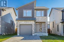 2018 CLAYRIDGE WAY  London North (North E), ON N6G 0V3