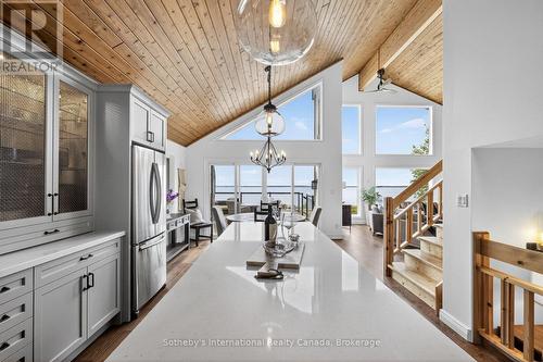 1773 Champlain Road, Tiny, ON - Indoor Photo Showing Other Room