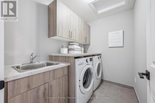 43 Everton Drive, Guelph (Grange Road), ON - Indoor Photo Showing Laundry Room