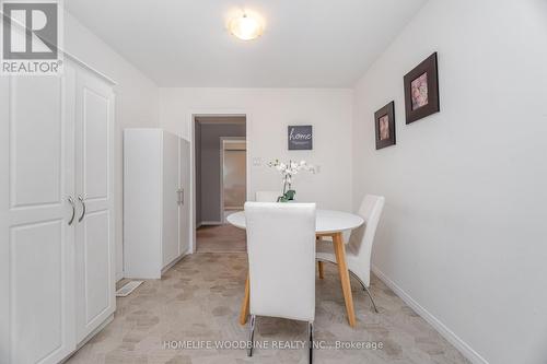 1431 Harmsworth Square, Oakville, ON - Indoor