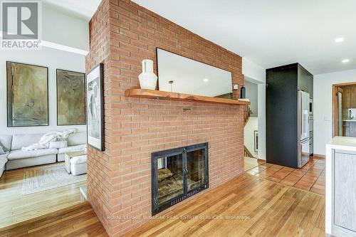 9 Foresthill Crescent, Pelham, ON - Indoor Photo Showing Living Room With Fireplace
