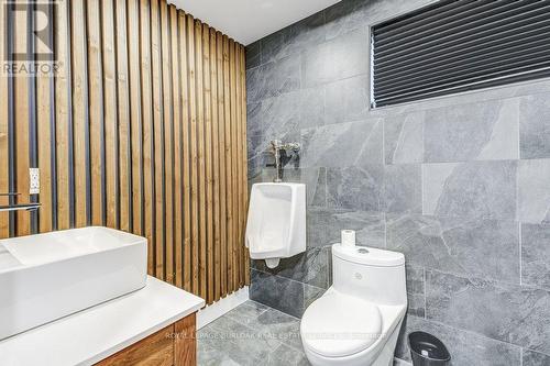9 Foresthill Crescent, Pelham, ON - Indoor Photo Showing Bathroom