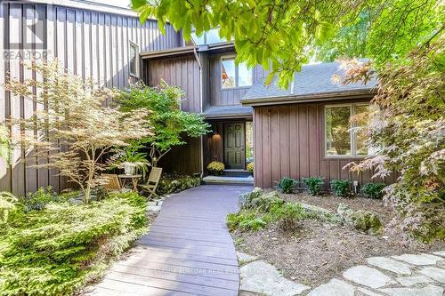 9 Foresthill Crescent, Pelham, ON - Outdoor With Deck Patio Veranda