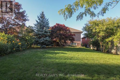 233 Odette Road, Peterborough (Monaghan Ward 2), ON - Outdoor