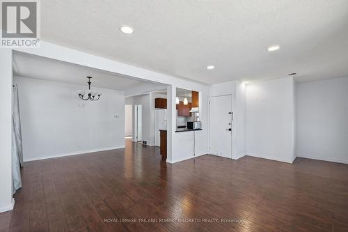 63 Bond Street, London South (South H), ON - Indoor Photo Showing Other Room