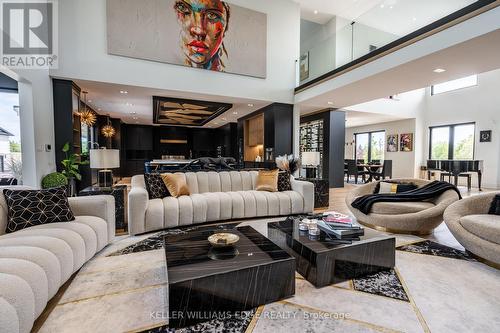 13311 Sixth Line, Milton, ON - Indoor Photo Showing Living Room