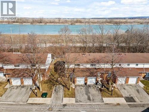 17 - 286 CUSHMAN ROAD  St. Catharines (Carlton/Bunting), ON L2M 6S8