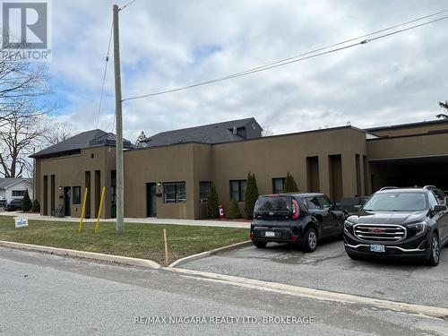 21 Wintemute Street, Fort Erie (Central), ON - Outdoor