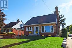 116 HIXON ROAD  Hamilton (Rosedale), ON L8K 2C1