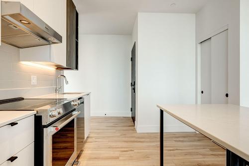 Cuisine - 1521-435 Boul. René-Lévesque O., Montréal (Ville-Marie), QC - Indoor Photo Showing Kitchen