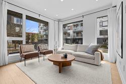 1-2778 Rue Gilford  Montréal (Rosemont/La Petite-Patrie), QC H1Y 0C9