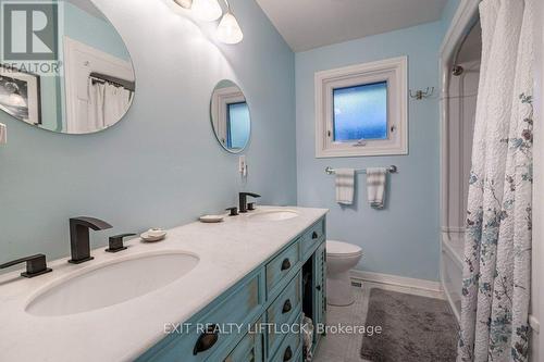 39 Beechwood Drive, Peterborough (Monaghan Ward 2), ON - Indoor Photo Showing Bathroom