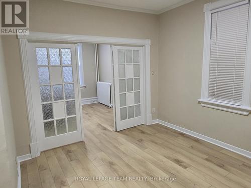 1 - 158 St Andrew Street, Ottawa, ON - Indoor Photo Showing Other Room