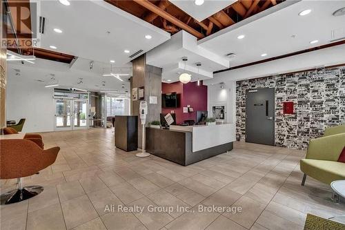 2901 - 105 Champagne Avenue S, Ottawa, ON - Indoor Photo Showing Other Room