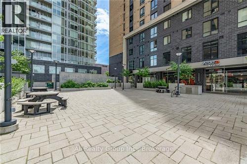2901 - 105 Champagne Avenue S, Ottawa, ON - Outdoor