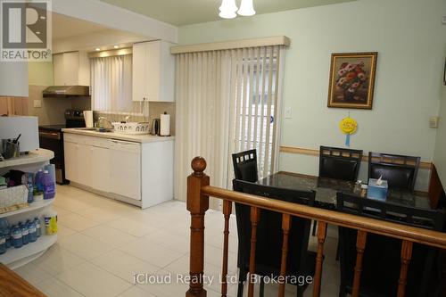 888 Bloor Street, Mississauga, ON - Indoor Photo Showing Laundry Room