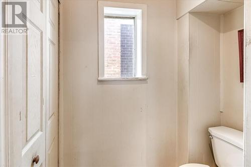 492 Pine Street, Sudbury, ON - Indoor Photo Showing Bathroom