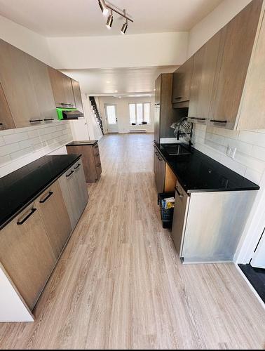 Cuisine - 133 Rue Ellice, Salaberry-De-Valleyfield, QC - Indoor Photo Showing Kitchen