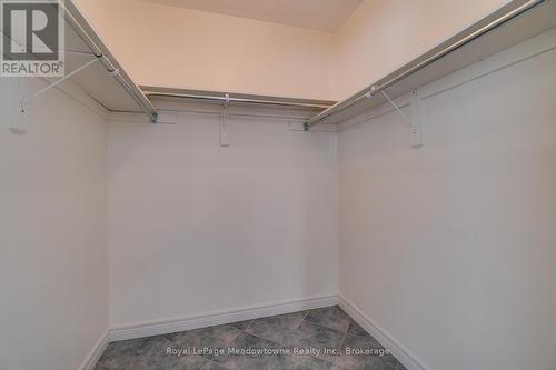 20 Arbordale Walk, Guelph (Village By The Arboretum), ON - Indoor With Storage