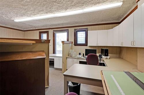 26 Edmonton Street, Winnipeg, MB 