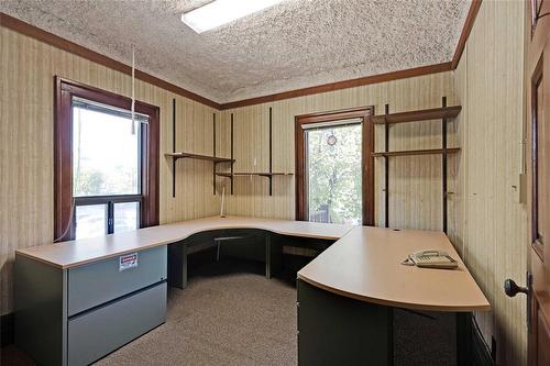 26 Edmonton Street, Winnipeg, MB 