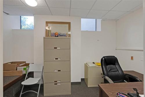 26 Edmonton Street, Winnipeg, MB 