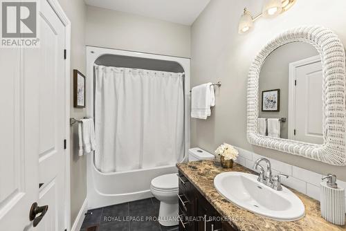 1213 Atkinson Street, Kingston (City Northwest), ON - Indoor Photo Showing Bathroom