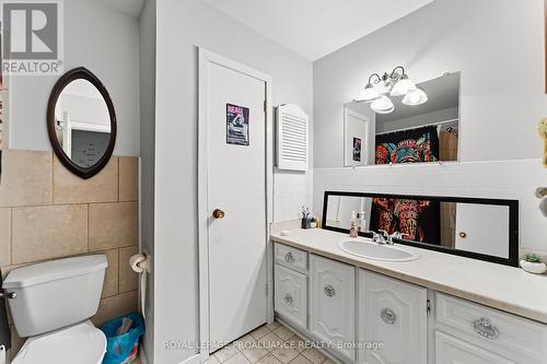32 James Street W, Cobourg, ON - Indoor Photo Showing Bathroom