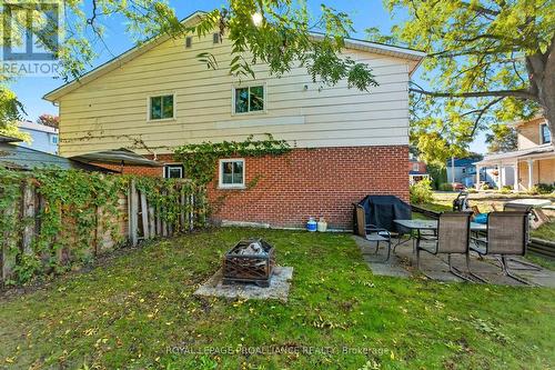 32 James Street W, Cobourg, ON - Outdoor With Exterior