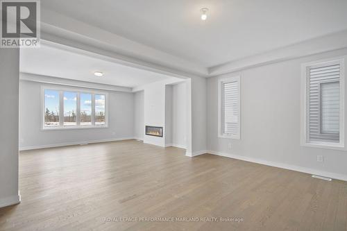 655 Fenwick Way, Ottawa, ON - Indoor Photo Showing Other Room