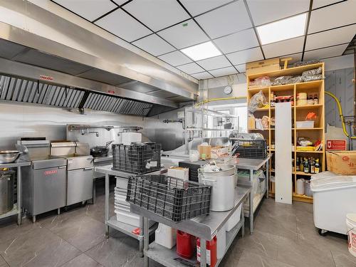 6238 Quinpool Road, Halifax, NS 