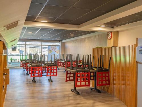 6238 Quinpool Road, Halifax, NS 