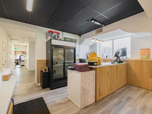 6238 Quinpool Road, Halifax, NS 