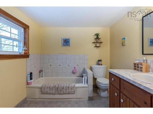 894 Morden Road, Weltons Corner, NS 