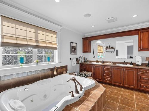 158 Pinewood Crescent, Cole Harbour, NS 