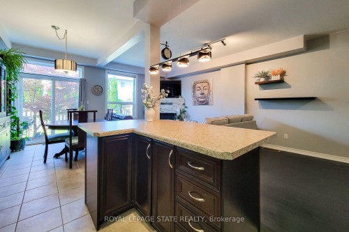 110 Marina Point Crescent, Hamilton, ON - Indoor Photo Showing Other Room