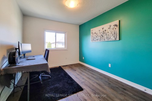 110 Marina Point Crescent, Hamilton, ON - Indoor Photo Showing Office