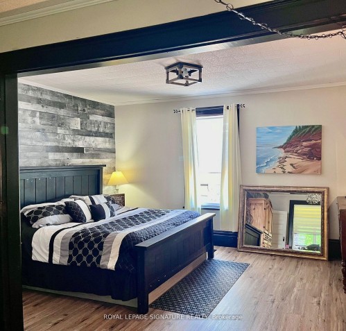 31 Blue Bay Lane, Kawartha Lakes, ON - Indoor Photo Showing Bedroom