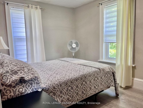 31 Blue Bay Lane, Kawartha Lakes, ON - Indoor Photo Showing Bedroom