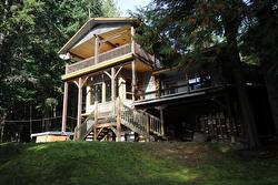 4512 Highway 6  Burton, BC V0G 1R1