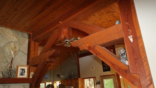 4512 Highway 6, Burton, BC 