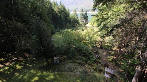 4512 Highway 6, Burton, BC 