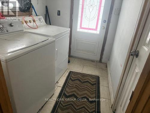 7121 Highway 124 Road S, Guelph/Eramosa, ON - Indoor Photo Showing Laundry Room